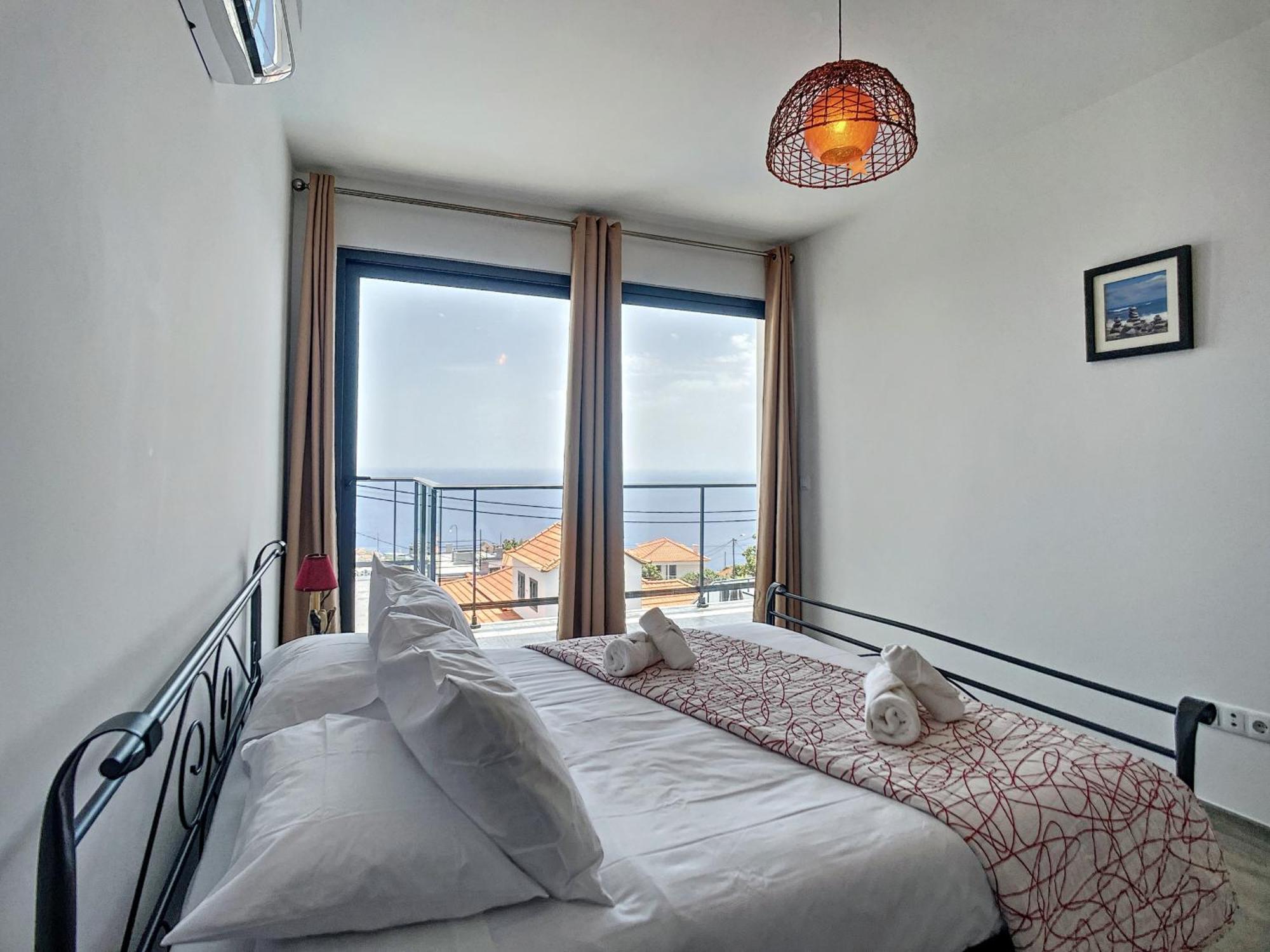Casa Teixeira By Atlantic Holiday Estreito Da Calheta Esterno foto